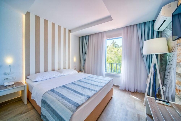Hotel Aleksandar (Lugovi)